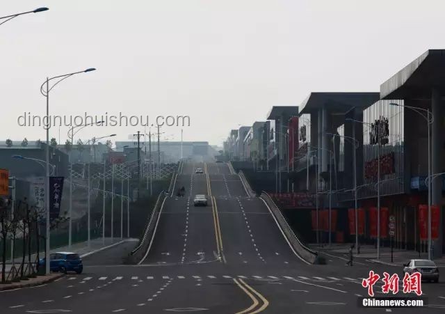 波浪线马路防超速新招，成效与争议并存